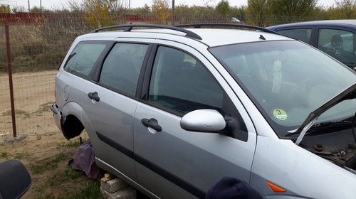 Dezmembrez ford focus 1 tddi 1.8 an 2004