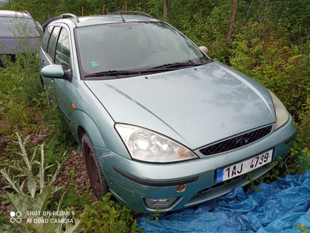 Dezmembrez ford focus