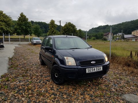 Dezmembrez Ford Fusion 1.4tdci 2005