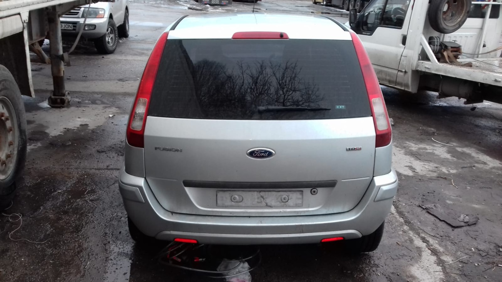 Dezmembrez Ford FUSION (JU) 2002 - 2012 