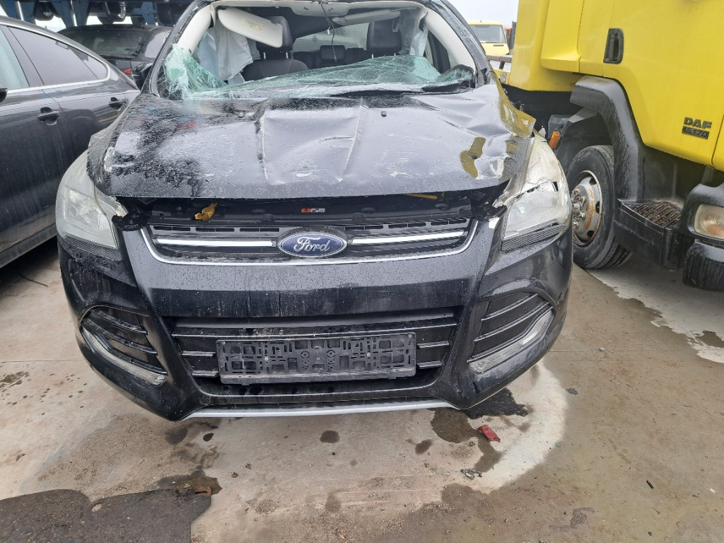 Dezmembrez ford kuga 2014,motor 2.0 tdci manuala!