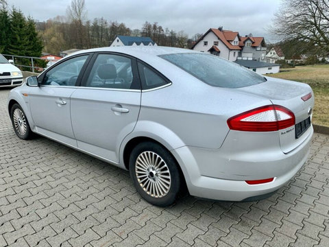 Dezmembrez Ford Mondeo 2.0 tdci, 100 kw, 136 cp, 180.000 km, caroserie