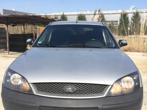 Dezmembrez Ford Mondeo III 1.8 benzina