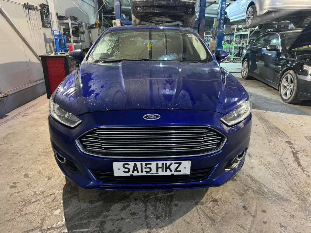 Dezmembrez Ford Mondeo mk5 1.6 tdci manual