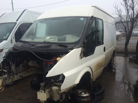 Dezmembrez Ford Transit alb