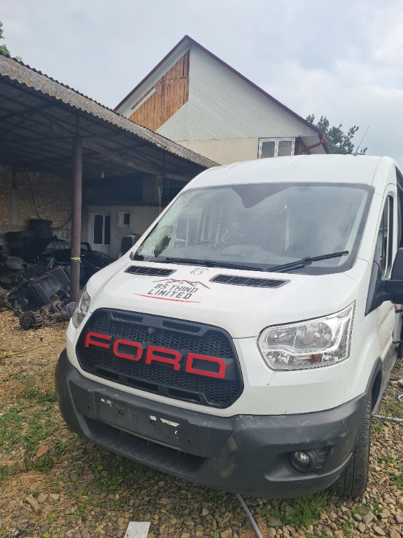 Dezmembrez Ford Transit