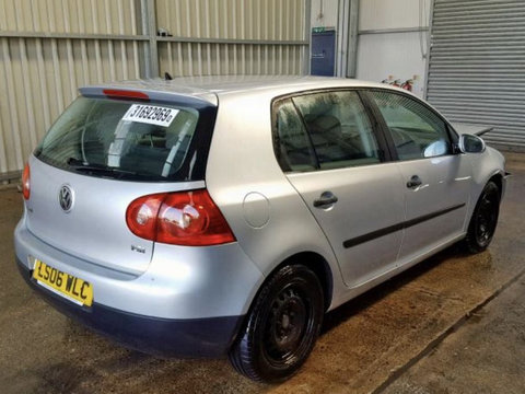 Dezmembrez Golf 5 1.4 benzina