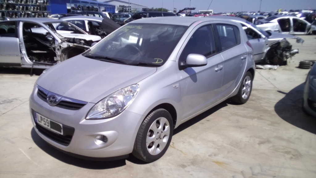 Dezmembrez Hyundai I20, an 2010,