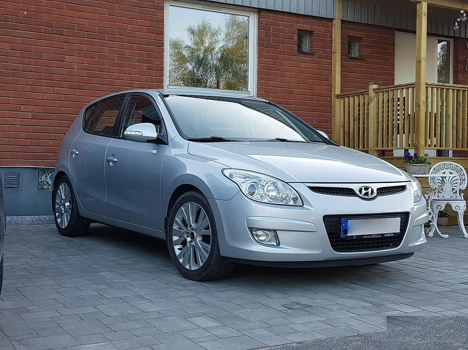 Dezmembrez Hyundai i30,Piese originale de calitate !
