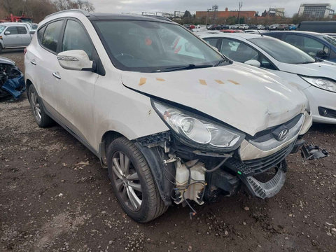 Dezmembrez Hyundai ix35 2011 SUV 2.0 DOHC