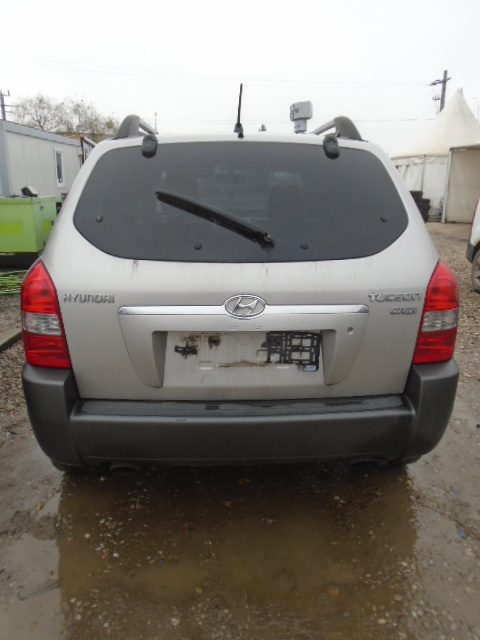 Dezmembrez Hyundai Tucson 2006 SUV 2.0