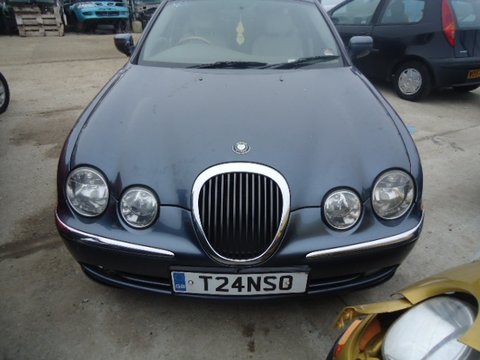 Dezmembrez Jaguar S-Type din 2002, 3.0 b