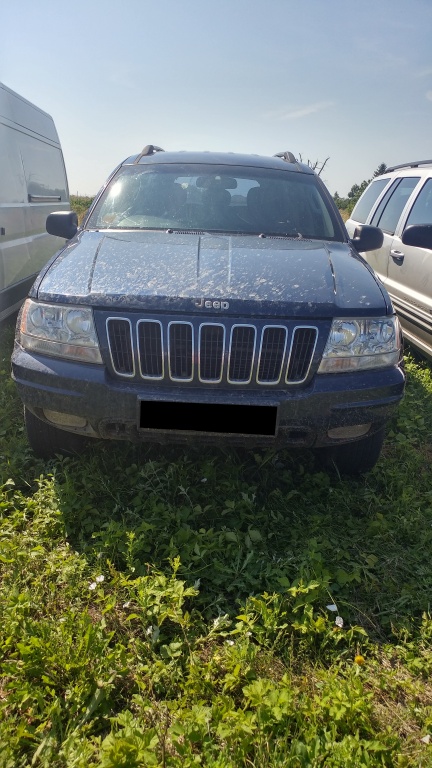 Dezmembrez Jeep Grand Cherokee 2004 SUV 2.7 CRD