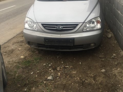 Dezmembrez kia carens din 2004 motor 2.0 crdi