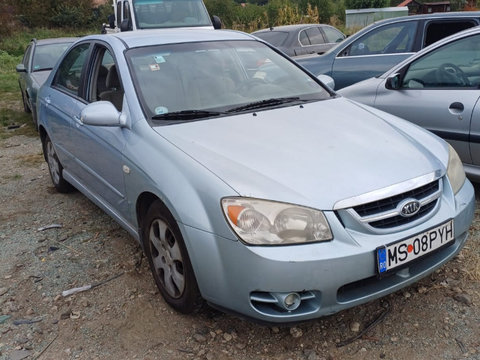 Dezmembrez Kia Cerato 1.5 crdi 2005 sedan in Cluj