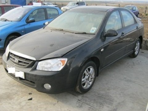 Dezmembrez Kia Cerato din 2006, 1.6b