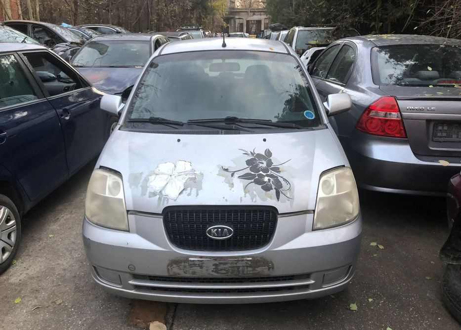 Dezmembrez KIA Picanto argintiu gri 2006 benzina