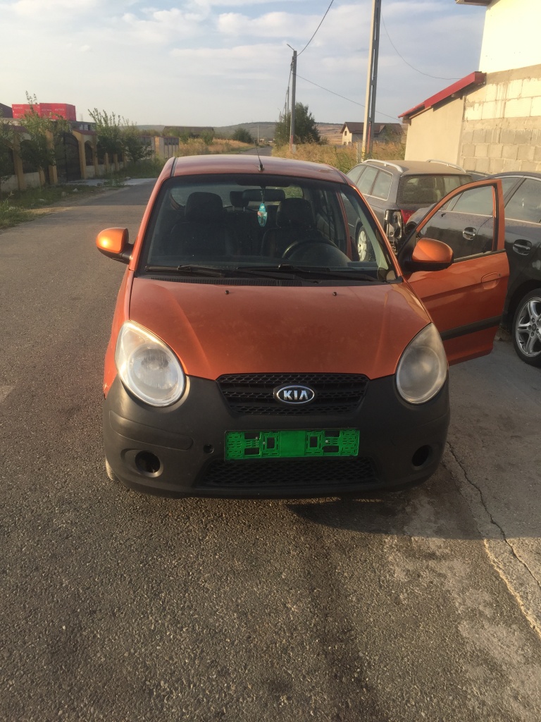 Dezmembrez kia picanto din 2008 motor 1.1 crdi