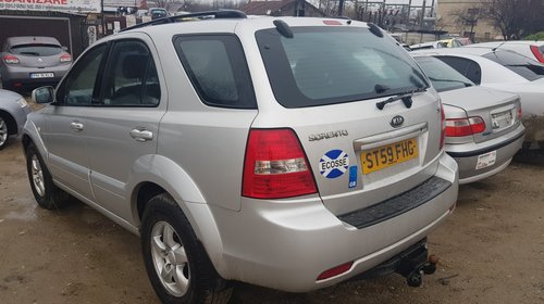 Dezmembrez kia sorento 2.5d an 2008