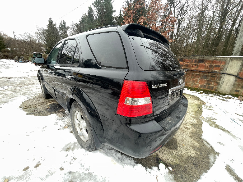 Dezmembrez Kia Sorento Facelift 2.5 4x4 