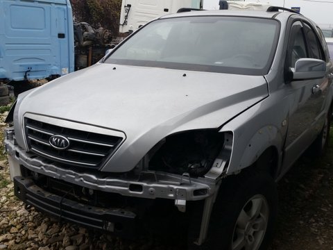 Dezmembrez Kia Sorento facelift 2008, 2.5 CRDI, cut vit manuala