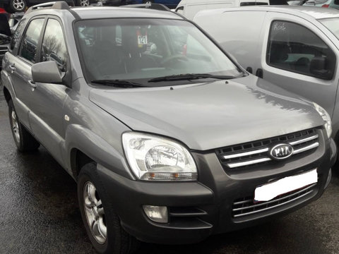 Dezmembrez Kia Sportage 2.0 CRDI din 2006 volan pe stanga