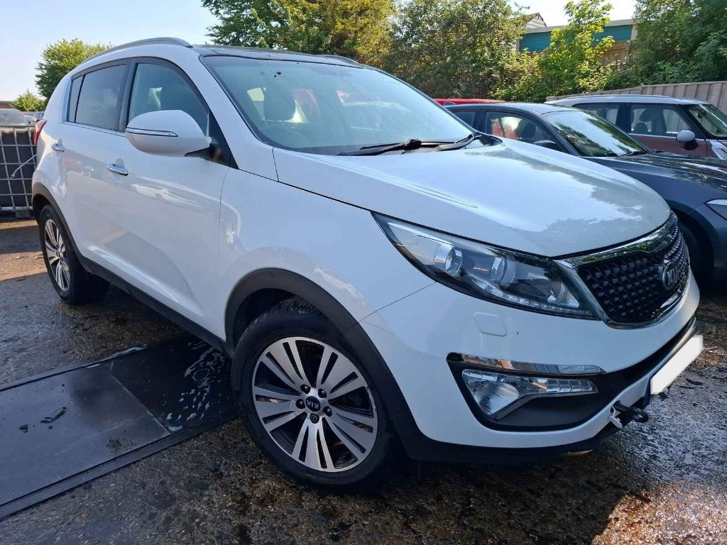 Dezmembrez Kia Sportage 2014 SUV 1.7 DOHC