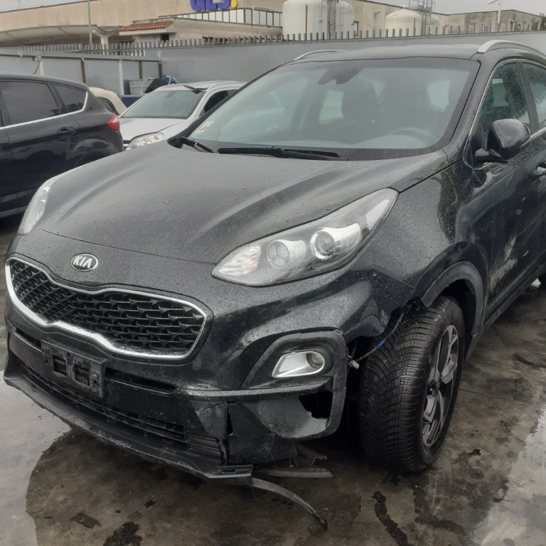 Dezmembrez Kia Sportage 2017 1.6 benzina