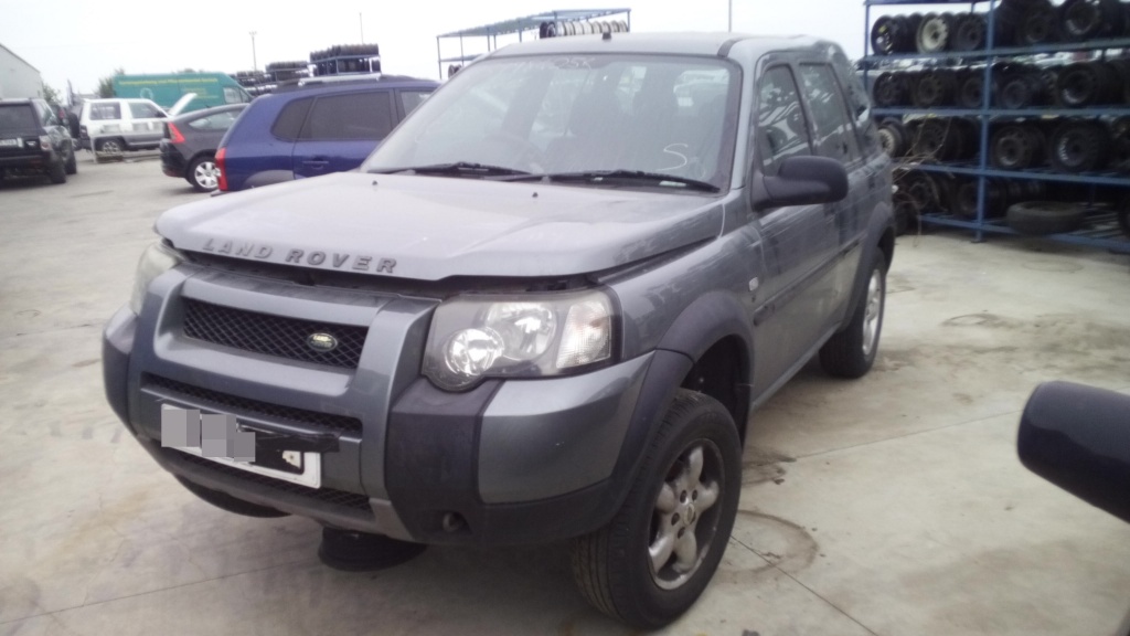 Dezmembrez Land Rover FreeLander, an 2005