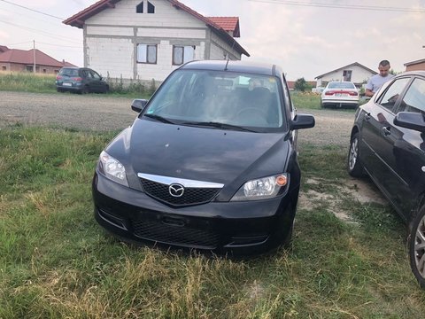 Dezmembrez Mazda 2 1,4 CD 50kw an 2004 143000km