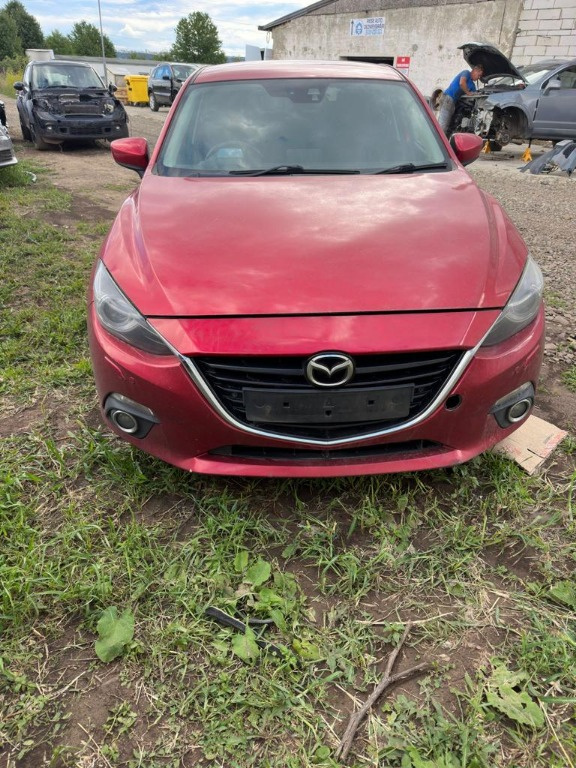 Dezmembrez Mazda 3 2.2 Diesel Manual Cod Motor: SH01 2012-2015