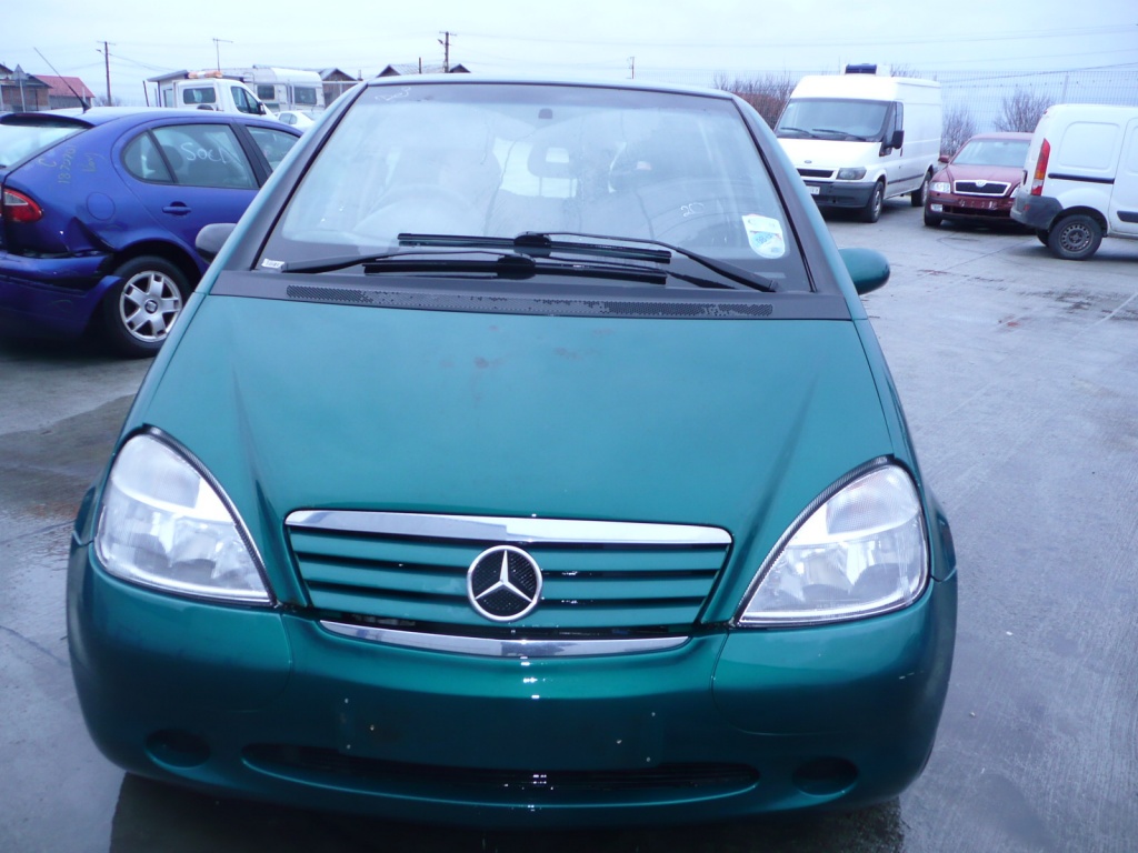Dezmembrez mercedes a class 1.7 cdi din 2003