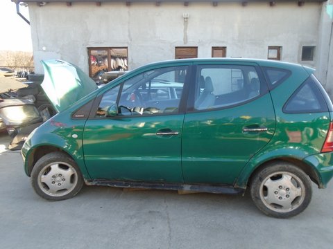 Dezmembrez Mercedes Benz A160 1.6 benzina volan pe stanga