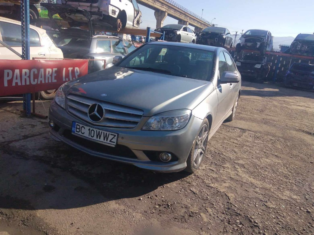 Dezmembrez Mercedes Benz C Class AMG W204 1.8 Kompressor