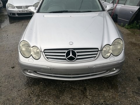 Dezmembrez Mercedes Benz CLK W209