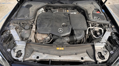 Dezmembrez Mercedes - Benz E220d W213