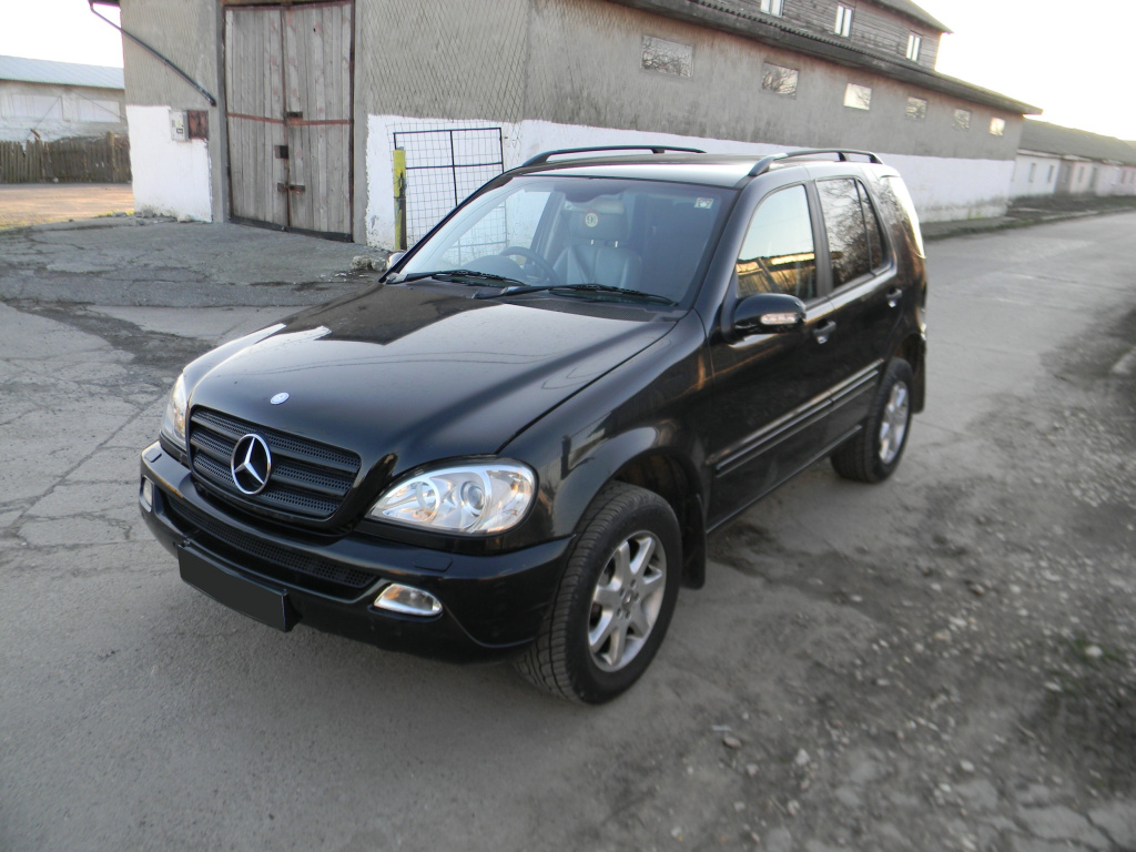 Dezmembrez Mercedes-Benz ML / M-CLASS (W163) 1997 - 2005 ML 270 CDI (163.113) OM 612.963 ( CP: 163, KW: 120, CCM: 2685 ) Motorina