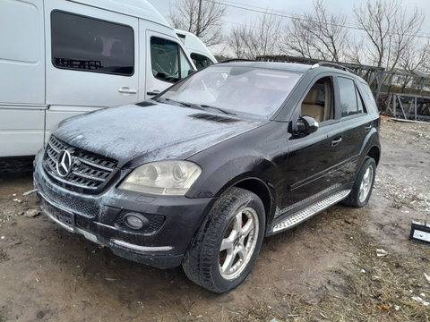 Dezmembrez Mercedes-Benz ML / M-CLASS (W164) 2005 - Prezent ML 350 4-matic (164.186) M 272.967 ( CP: 272, KW: 200, CCM: 3498 ) Benzina