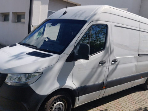 Dezmembrez Mercedes Benz Sprinter 907 2.2 D Euro 6 AdBlue 2018 200.000 KM