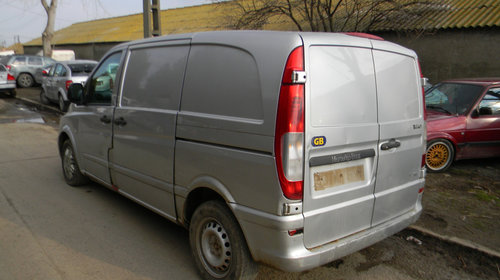 Dezmembrez Mercedes-Benz VITO / VIANO (W