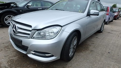 Dezmembrez Mercedes C-class (S204), 2.0c