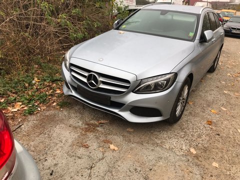 Dezmembrez Mercedes C class w205 2015