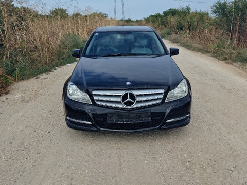 Dezmembrez Mercedes C200 cdi w204 facelift