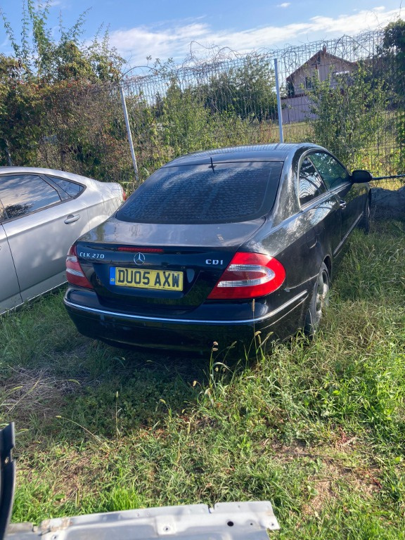 Dezmembrez Mercedes CLK A208 2006 COUPE 