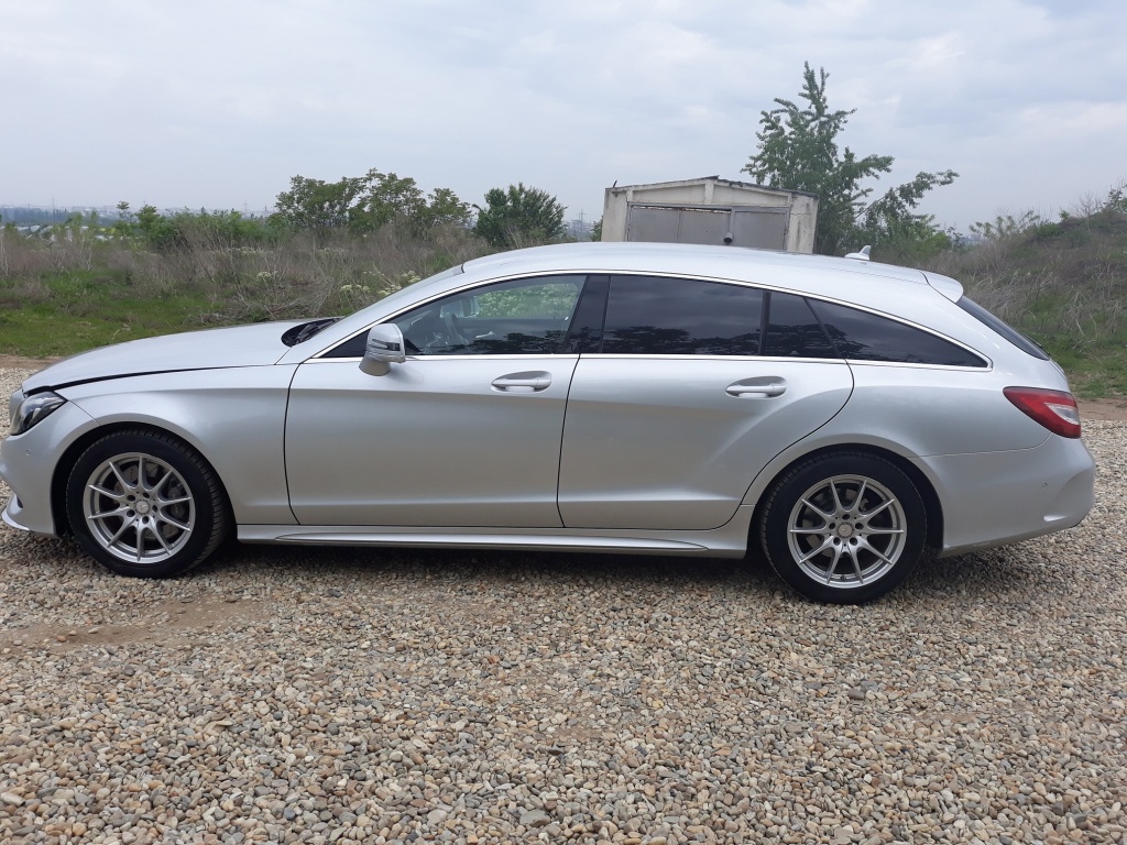 Dezmembrez Mercedes CLS W218 2015 break 