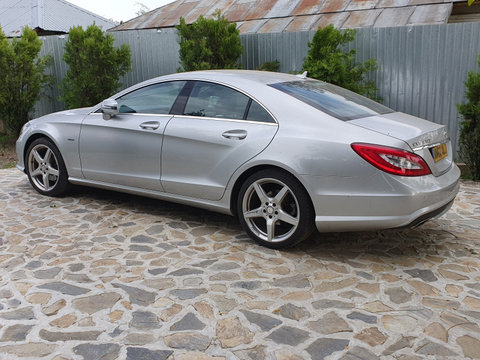 Dezmembrez mercedes CLS350 W218 amg