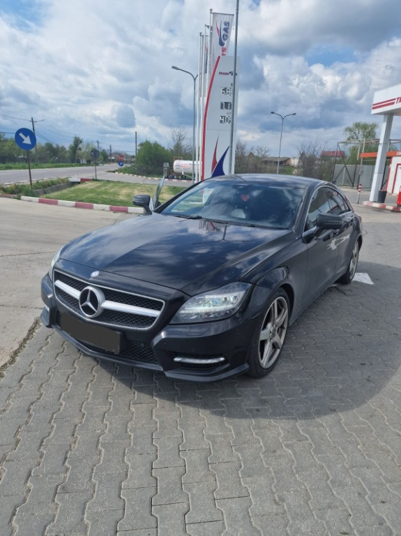Dezmembrez Mercedes Cls350 W218