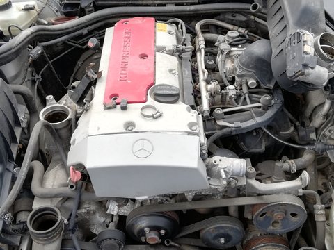 Dezmembrez Mercedes Compresor E Class E 200 2002