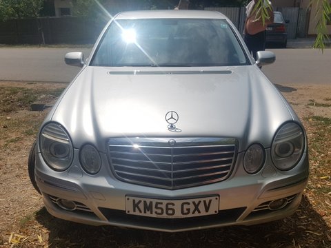 Dezmembrez Mercedes E 220 W211 facelift