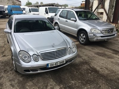 Dezmembrez Mercedes E-CLASS W211 2004 Berlina 320